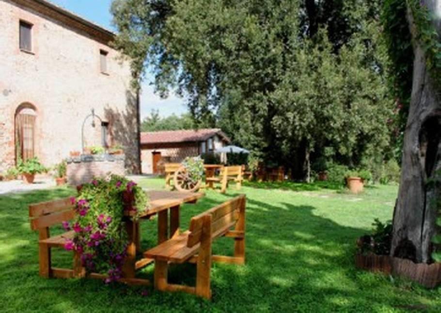 Agriturismo Tre Madonne Monteriggioni Buitenkant foto