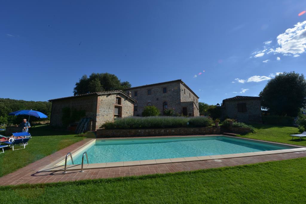 Agriturismo Tre Madonne Monteriggioni Buitenkant foto