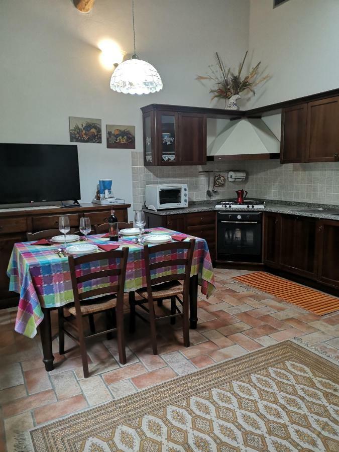 Agriturismo Tre Madonne Monteriggioni Buitenkant foto